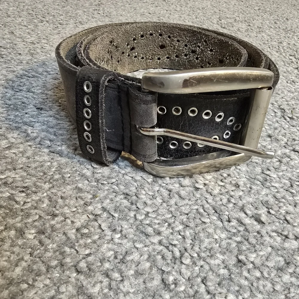 Steve Madden Leather Rivet Women's Belt Western Cowgirl Rodeo Festival